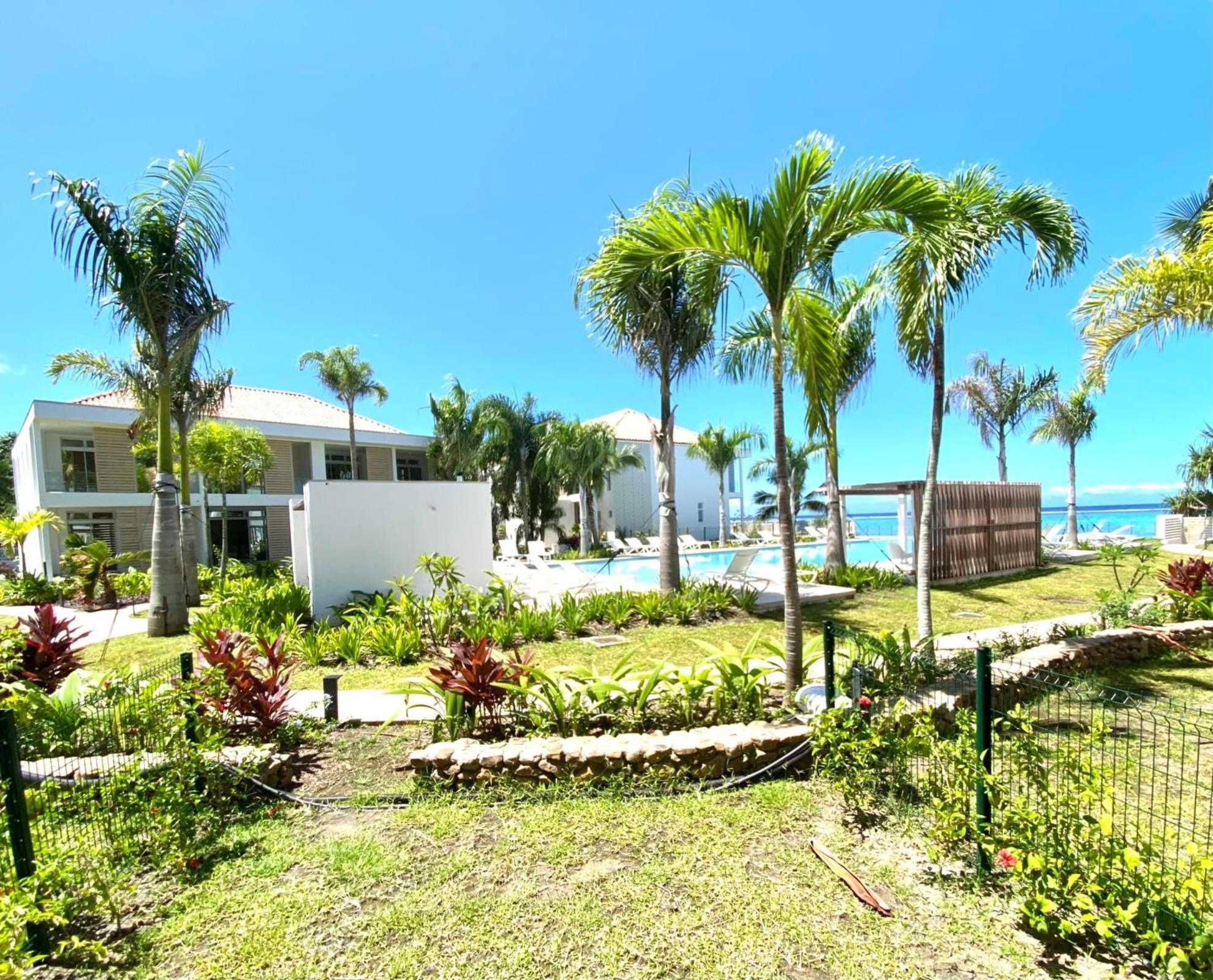 Gaia Lodge Seaside Paea Exterior foto