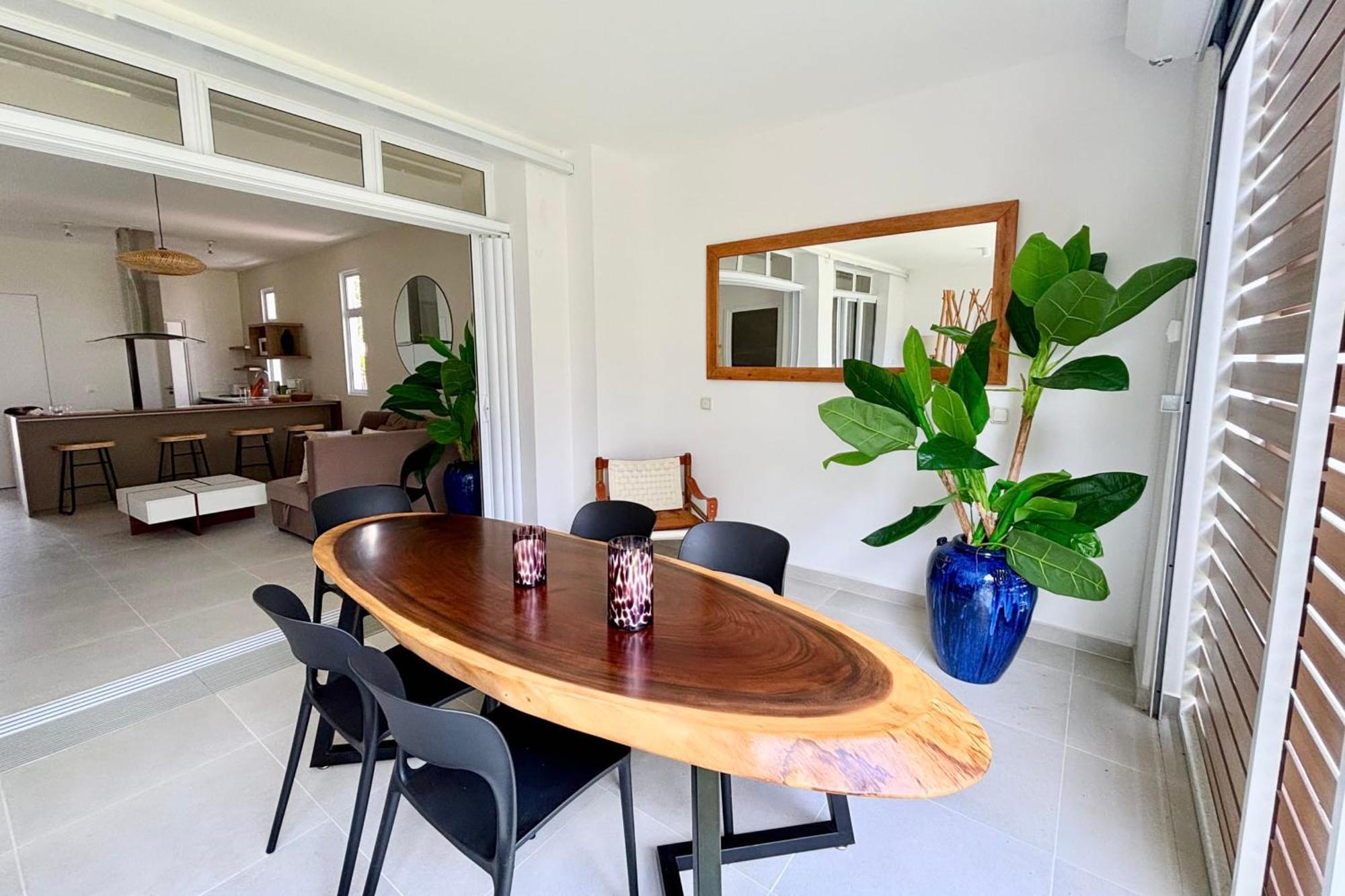 Gaia Lodge Seaside Paea Exterior foto